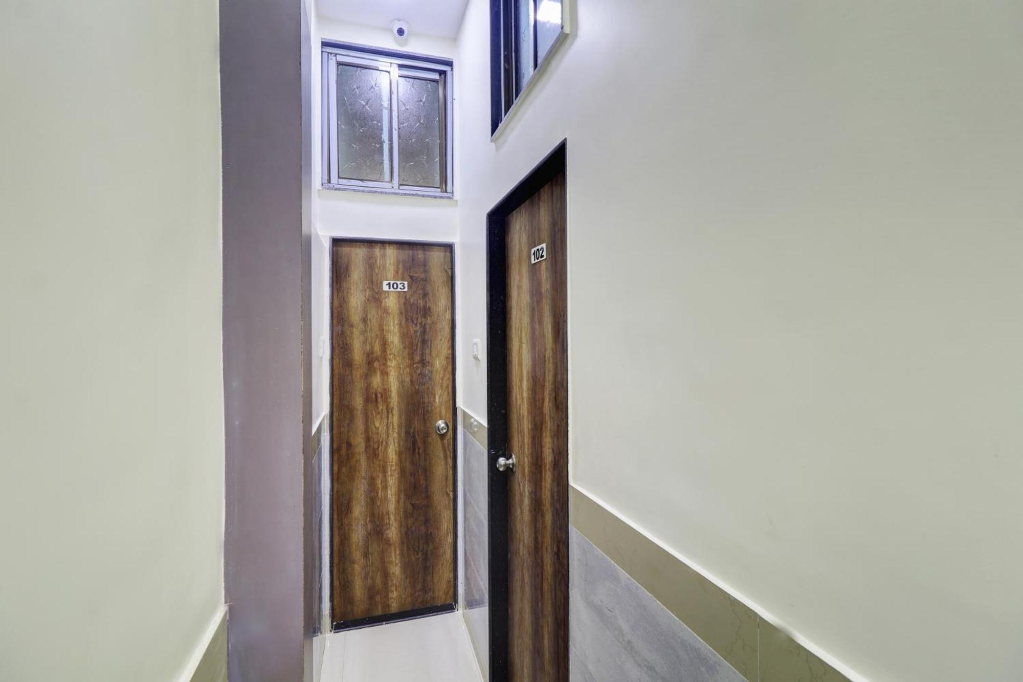 Hotel New Balaji Residency مومباي المظهر الخارجي الصورة