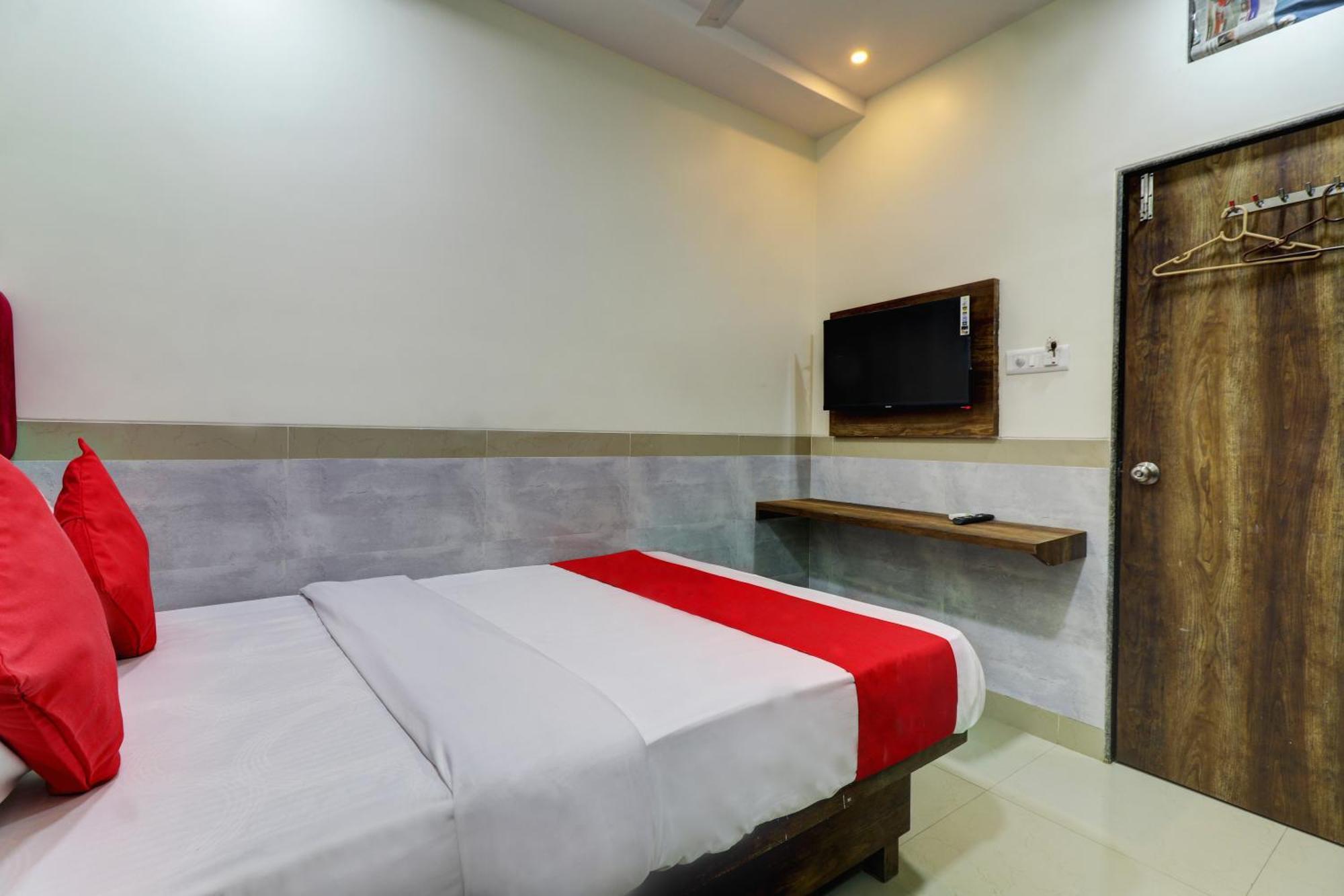 Hotel New Balaji Residency مومباي المظهر الخارجي الصورة