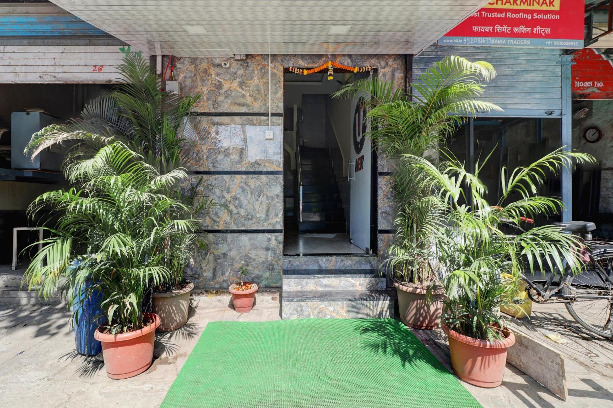 Hotel New Balaji Residency مومباي المظهر الخارجي الصورة