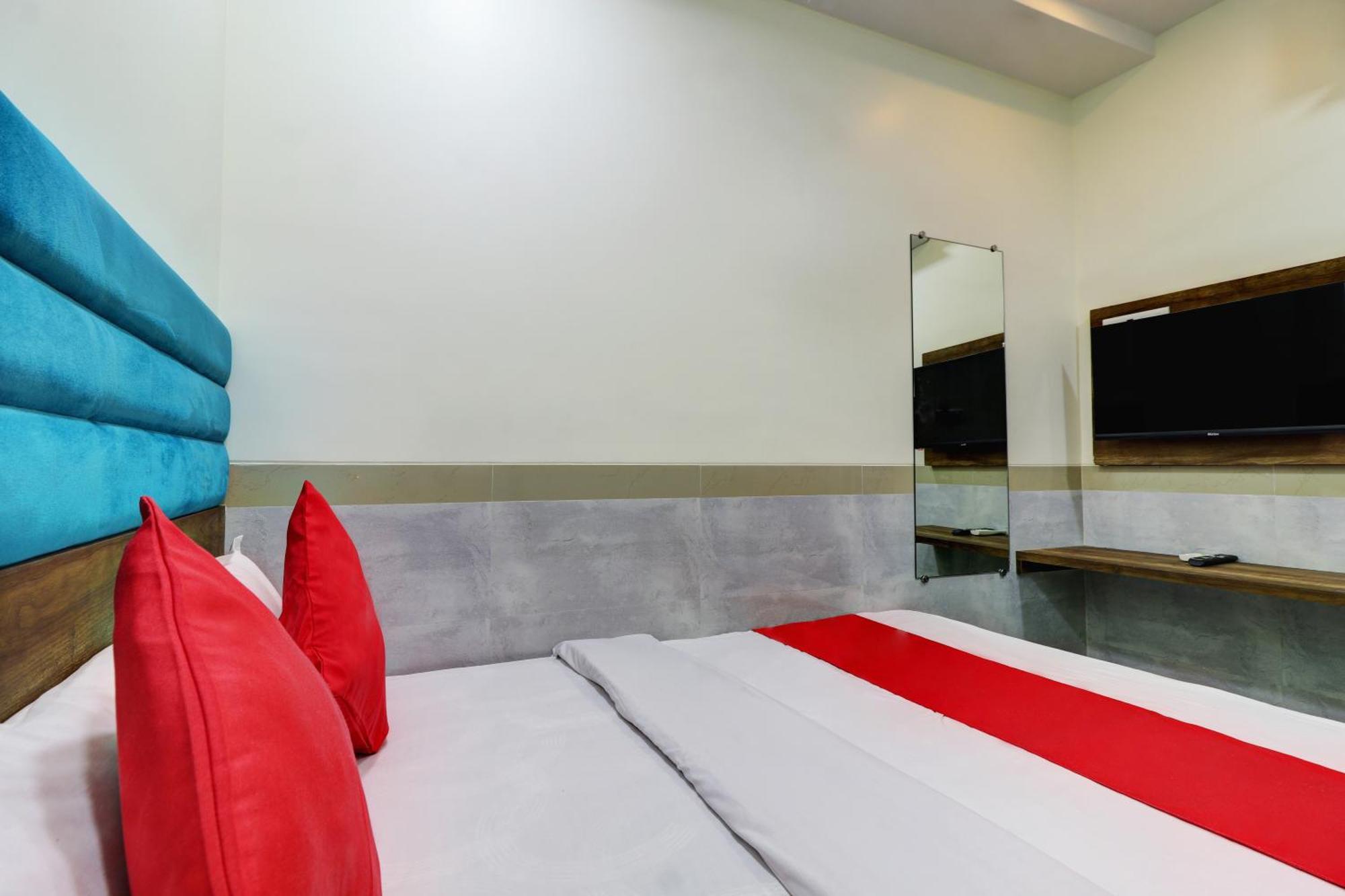 Hotel New Balaji Residency مومباي المظهر الخارجي الصورة